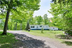 1874 Highway 118 E, Bracebridge, ON P1L 1X1