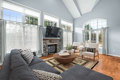 23 Spencer Street, Bracebridge, ON P1L 0B7