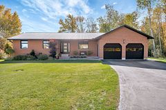 407 County Road 4 N/A, Prince Edward County, ON K0K 2T0