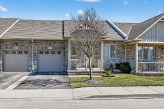 18 Ecker Lane, Hamilton, ON L0R 1C0