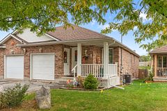 393 Glendale Avenue B, St. Catharines, ON L2T 1C5