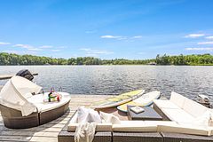 1106 Beaumaris Road, Muskoka Lakes, ON P1L 0M8