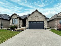 30 Renfield Street, Port Colborne, ON L3K 0A7