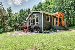 282 Bowles Bluff Road, Grey Highlands, ON N0C 1H0