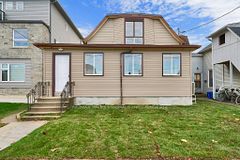 27 Oakdale Avenue Apartment B, St. Catharines, ON L2P 2B8