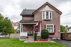 141 Perth Street, Stratford, ON N5A 3Y1