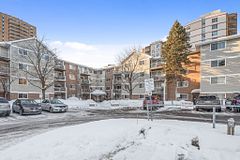 250 Brittany Drive 318, Manor Park - Cardinal Glen and Area, ON K1K 4M1