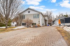 962 LAKESHORE Drive, North Bay, ON P1A 2G9