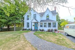 1177 Woodbine Road, Kingston, ON K7P 2X6