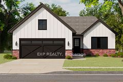205 Merritt Court, North Middlesex, ON N0M 2K0