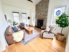 27 Carmans Lane, Prince Edward County, ON K0K 2T0