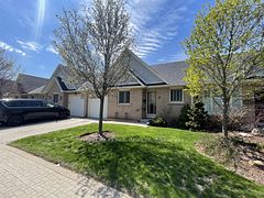 165 Main Street E 7, Grimsby, ON L3M 1P2