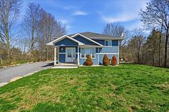 735 Shannon Road, Tyendinaga, ON K0K 2V0