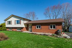 858 County Road 64 Road, Brighton, ON K0K 1H0