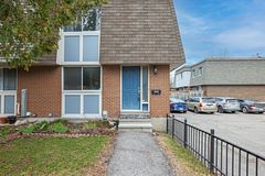 2942 Fairlea Crescent, Hunt Club - South Keys and Area, ON K1V 8T7