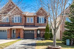 239 Hunterbrook Street, Kanata, ON K2K 0E5
