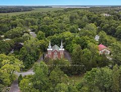 44 Union Road, Prince Edward County, ON K8N 4Z7