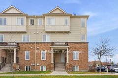 2621 Longfields Drive 32, Barrhaven, ON K2J 2L7