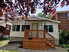 739 Campbell Avenue, Windsor, ON N9B 2H6
