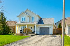32 Annmarie Drive, Niagara-on-the-Lake, ON L0S 1T0