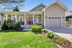 97 St Patrick Street W, Goderich, ON N7A 2L5