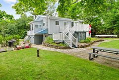 33 B3 Road, Rideau Lakes, ON K0G 1L0