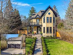 24 Park Avenue, Cambridge, ON N1S 2S2