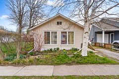 354 Elmwood Avenue, Fort Erie, ON L0S 1B0
