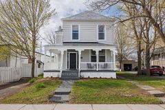 11 Elgin Street E, North Glengarry, ON K0C 1A0