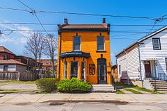 116 Catharine Street S, Hamilton, ON L8N 2J4