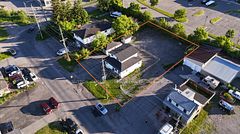 1368 LABRIE Avenue, Cyrville - Carson Grove - Pineview, ON K1B 3M1