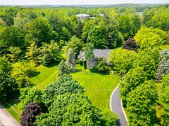 27 Blackberry Place, Hamilton, ON L0R 1H2