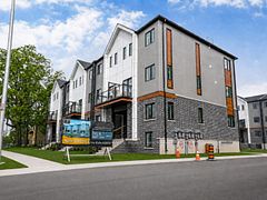 1208 Fanshawe Park Road E Unit # 7, London North, ON N5X 3Z8