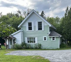 4 STOCKING Lane, Huntsville, ON P1H 1V4