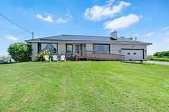 631 Highway 96, Frontenac Islands, ON K0H 2Y0
