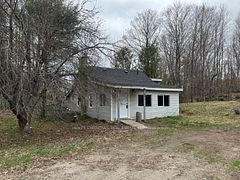 10146 509 Road N, Frontenac, ON K0H 2J0