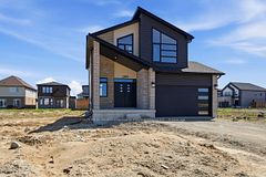 2859 Buroak Drive, London North, ON N6G 2V8