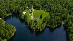 132 Lawson Drive, Kearney, ON P0A 1J0