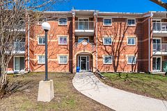 573 Armstrong Road 203, Kingston, ON K7M 8J8