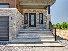 906 Chablis Crescent A, Russell, ON K0A 1W0