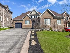 33 Stonegate Avenue, Mono, ON L9W 6X1