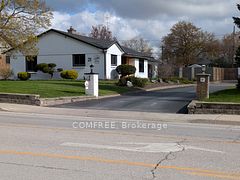 21 Seacliff Drive W, Leamington, ON N8H 2L5