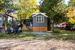 3800 Big Rideau Lake Road Site 5, Rideau Lakes, ON K0G 1V0