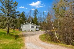 11 Line 3 N/A S, Bonfield, ON P0H 1E0