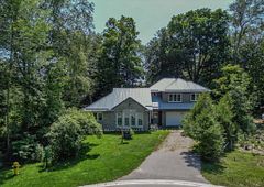 929 Tanglewood Drive, Huron-Kinloss, ON N2Z 2X3