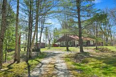 11 Birch Lane, McDougall, ON P2A 2W7