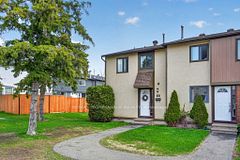 5 Vanessa Terrace D, Barrhaven, ON K2J 1Y4