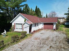 37 Prince Street, Minden Hills, ON K0M 2K0