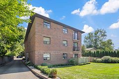 78 Welland Street N 302, Thorold, ON L2V 2C1