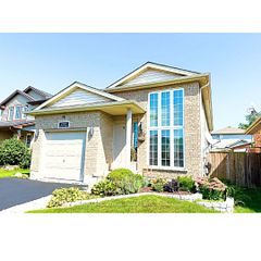 1595 Benjamin Drive, London East, ON N5V 5J5